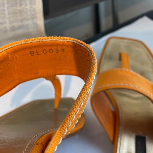 LOUIS VUITTON ORANGE CANVAS THONG SANDALS GOLD BUCKLE SZ 36-6 ITALY FLATS SLIDES - Picture 7 of 10